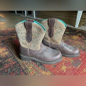 Ariat Fatbaby W8.5 Leopard Turquoise Like New